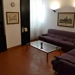 Πανσιόν Santa Croce Exclusive 3*